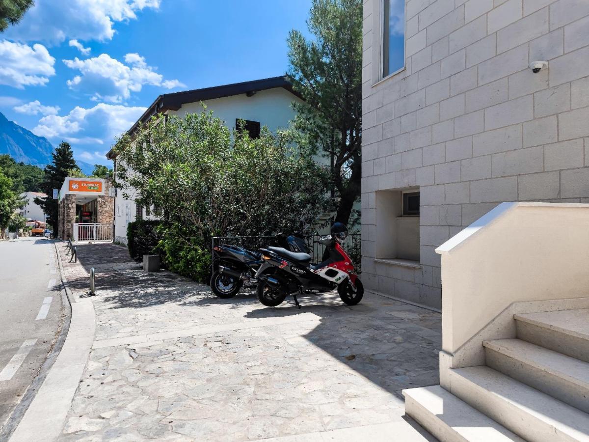 Villa Mijo Брела Екстериор снимка